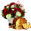 cesto natalizio con rose fiori e panettone