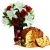 Rose rosse lilium e panettone